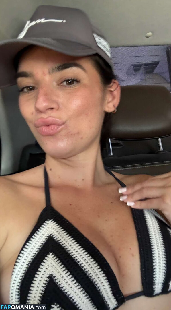 Natalie Mariduena / natalinanoel Nu OnlyFans  Photo fuitée #12