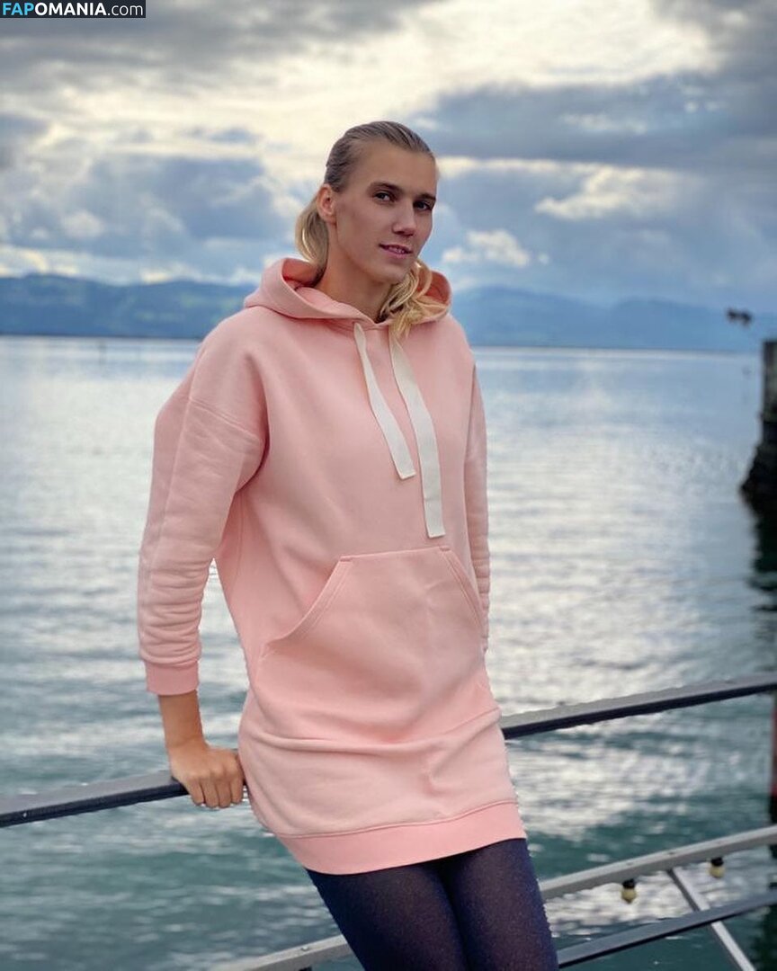 Natália Vieru Nu OnlyFans  Photo fuitée #6