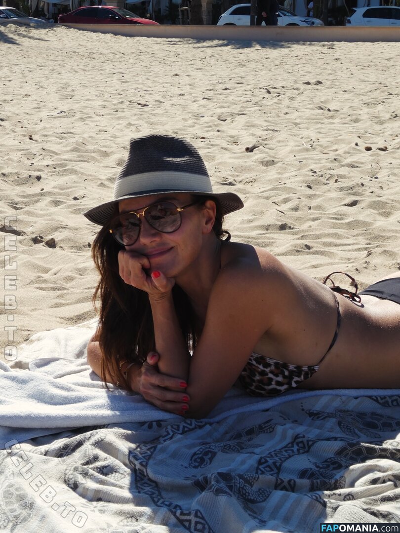 Nazan Eckes / nazaneckes Nu OnlyFans  Photo fuitée #4