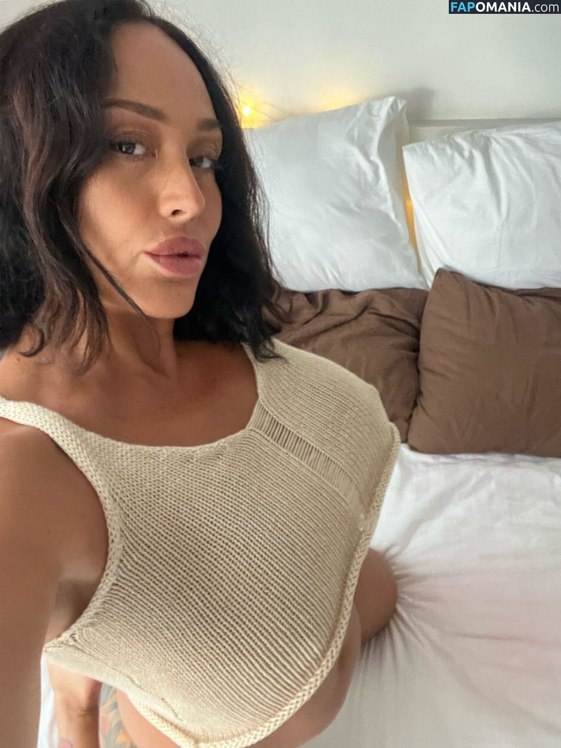 Naziko Duchinskya / honeybanana1 / marquisehb_ Nu OnlyFans  Photo fuitée #23