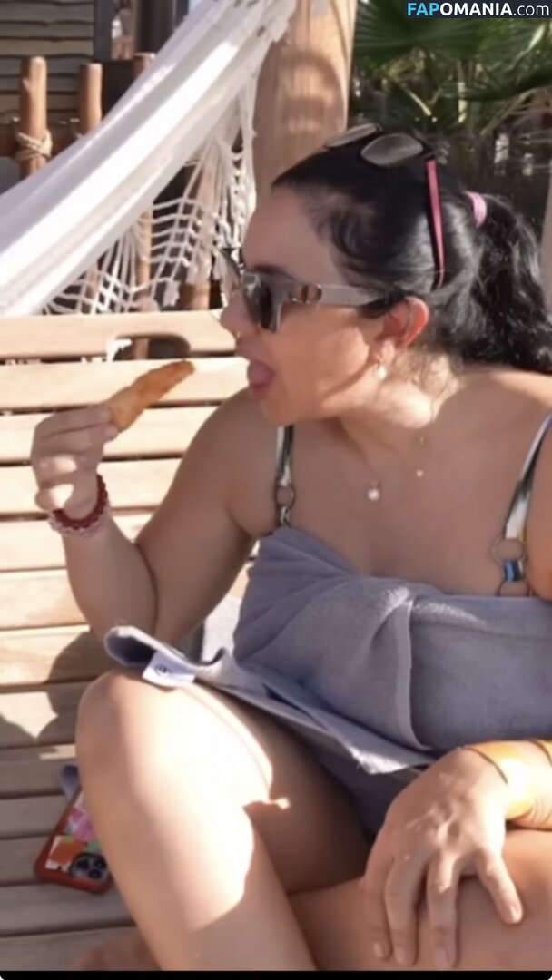 Nermin Hazem / ninahazem Nu OnlyFans  Photo fuitée #1