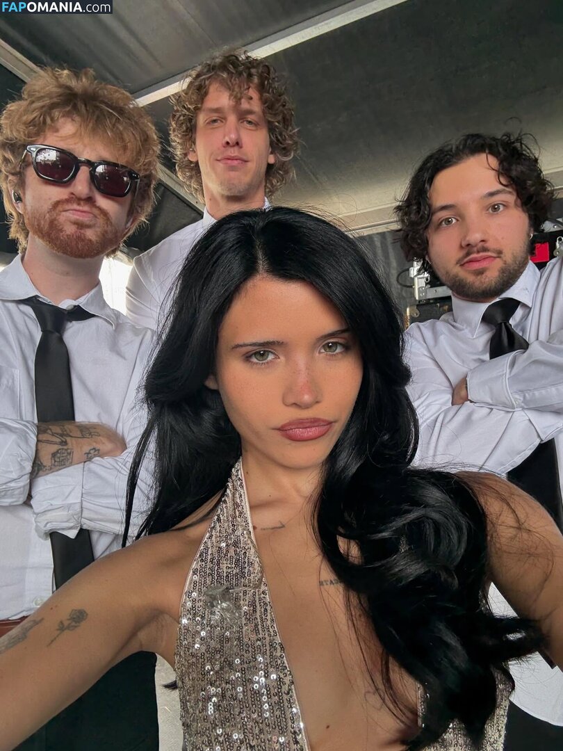 Nessa Barrett / Nessaabarrett / https: / nessabarrett Nu OnlyFans  Photo fuitée #109