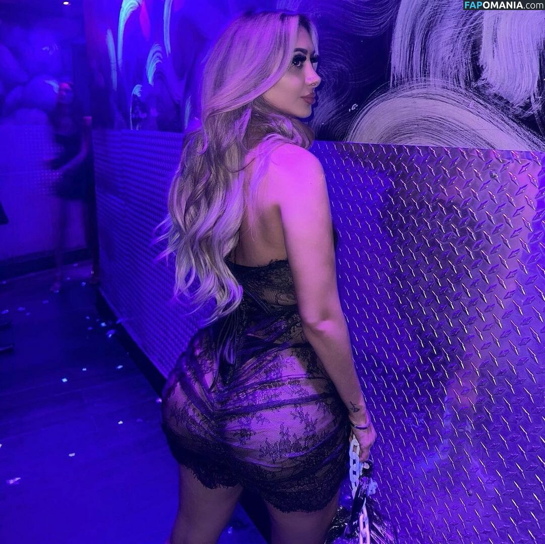 mskittycattt / nfornicolee / niccoolee_xo Nu OnlyFans  Photo fuitée #2