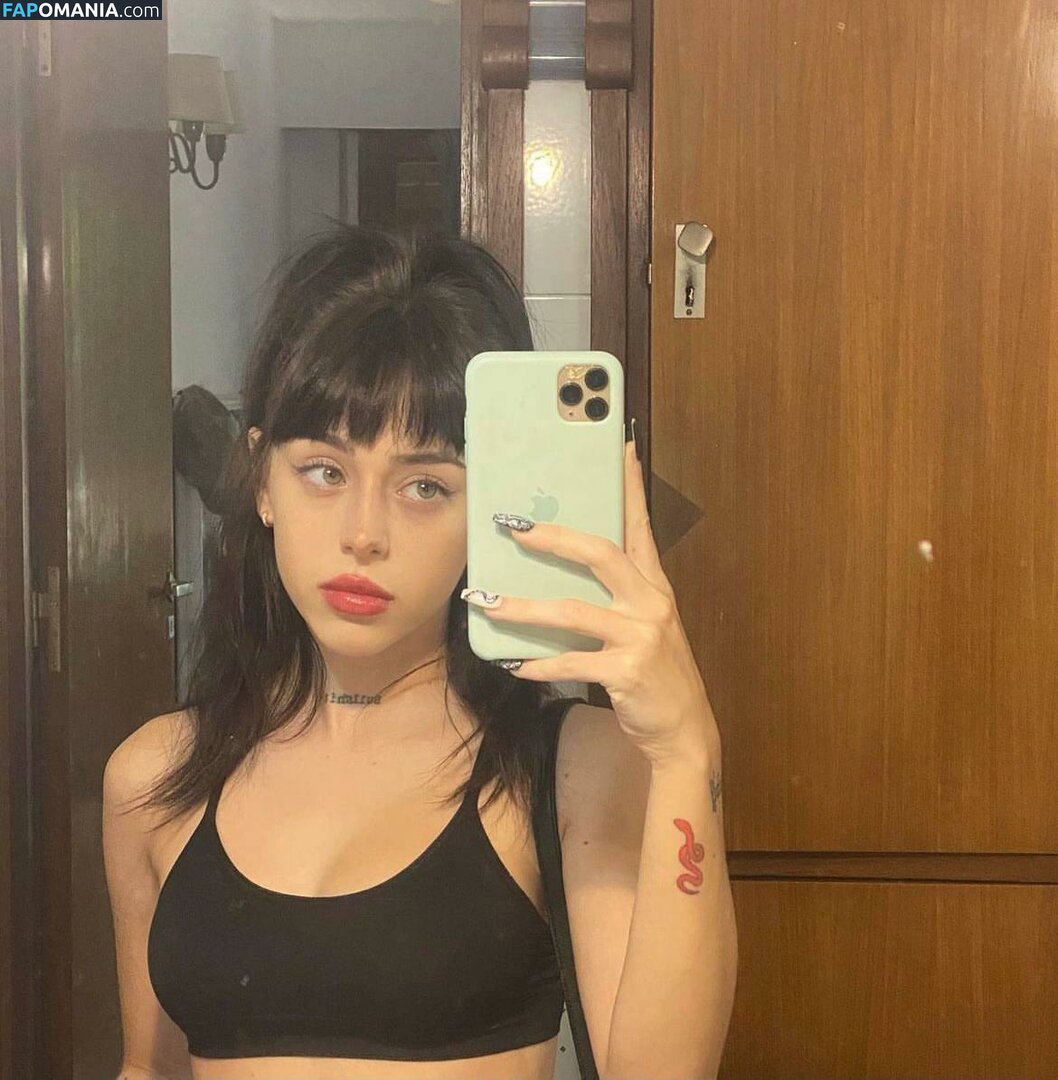 Nicki Nicole / hotnicole20 / nicki.nicole Nu OnlyFans  Photo fuitée #10