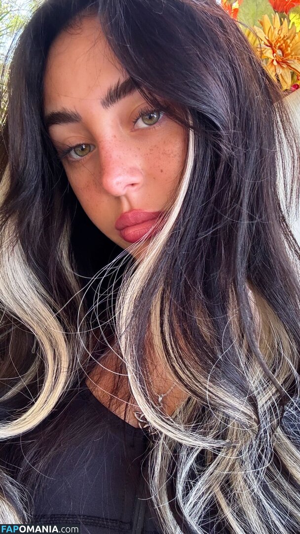 Nicki Nicole / hotnicole20 / nicki.nicole Nu OnlyFans  Photo fuitée #83