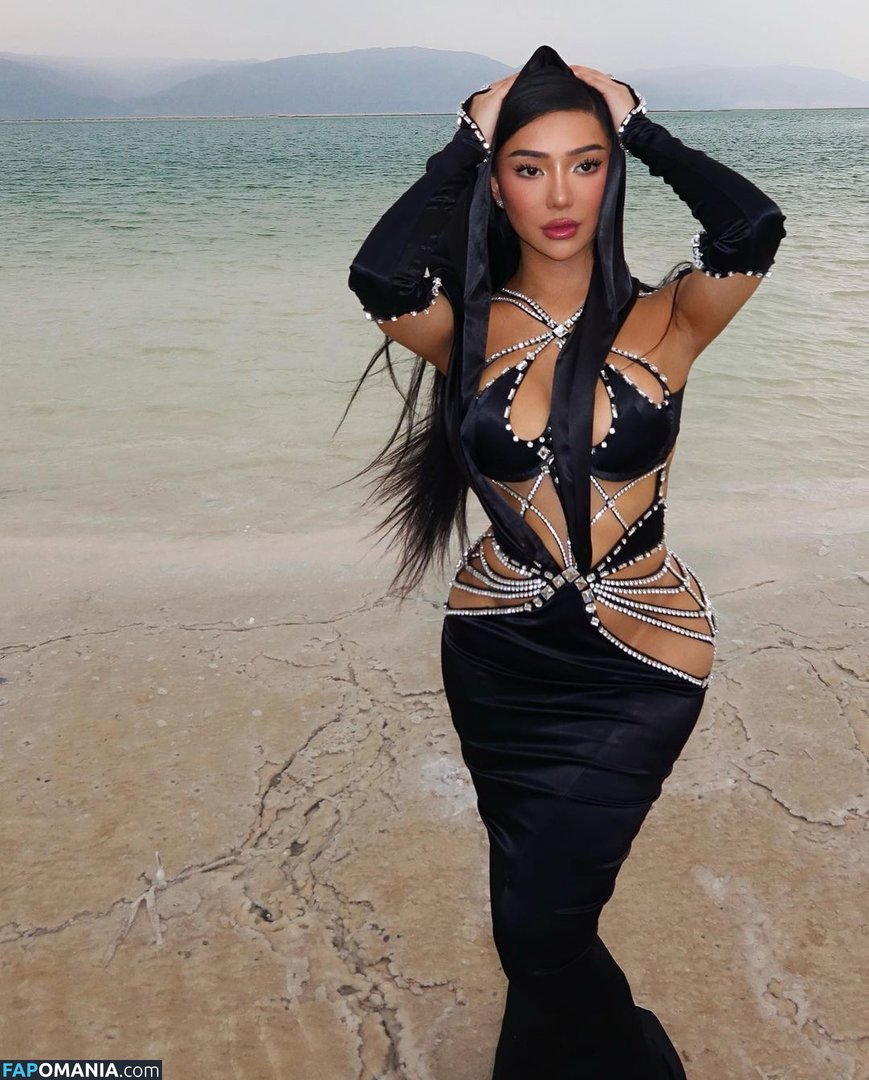 Nikita Dragun / nikitadragun Nu OnlyFans  Photo fuitée #4