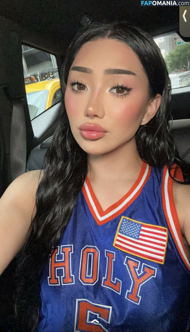 Nikita Dragun / nikitadragun Nu OnlyFans  Photo fuitée #6