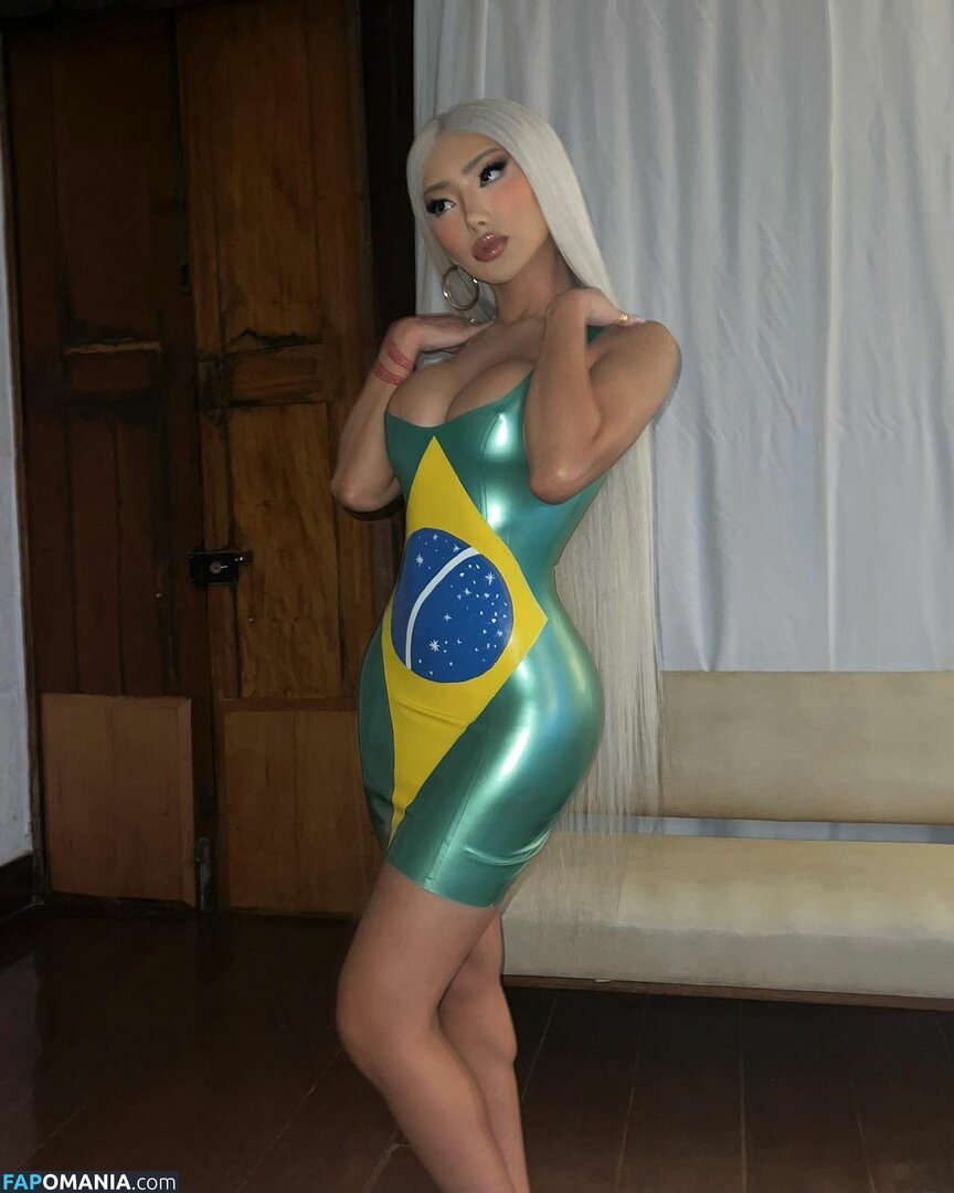 Nikita Dragun / nikitadragun Nu OnlyFans  Photo fuitée #30