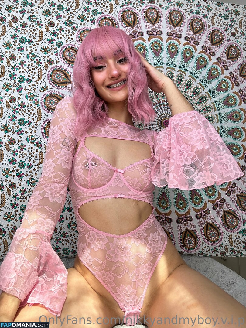 Nikkyndmyboy / Petite Nicole / niki / nikkyandmyboy.v.i.p Nu OnlyFans  Photo fuitée #2