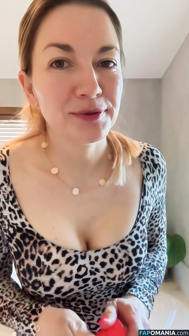 Nina Bott / nina.bott / ninabott Nu OnlyFans  Photo fuitée #27