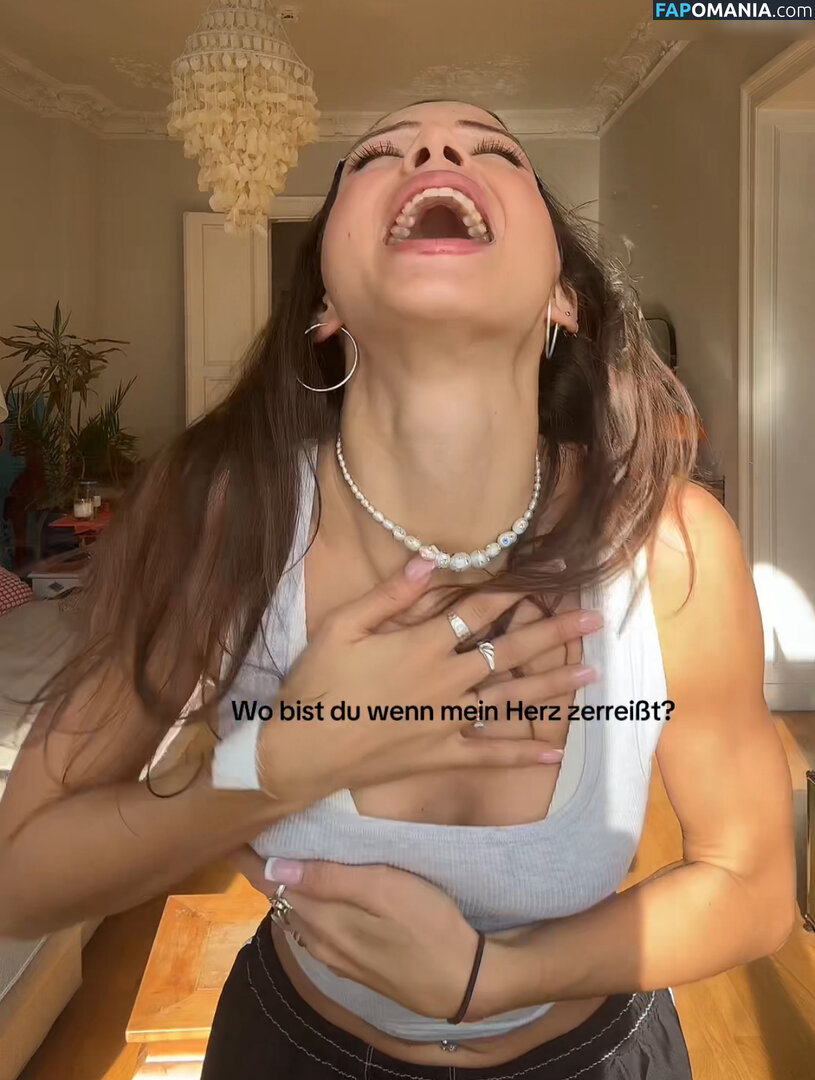 Nina Chuba / ninachuba Nu OnlyFans  Photo fuitée #176