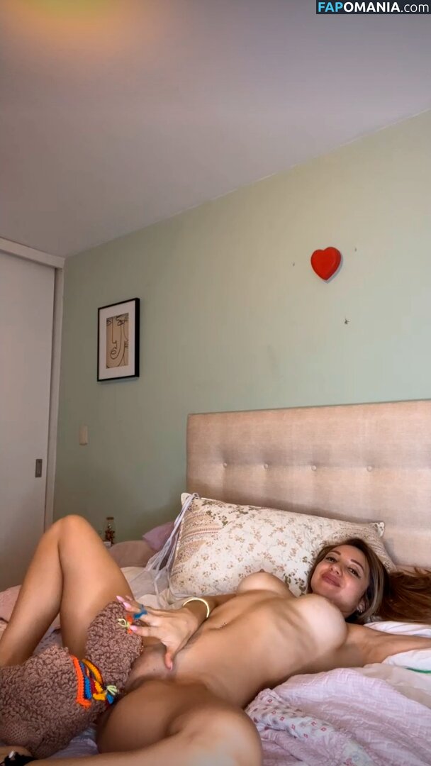Nina Parodi / ninaparodi / ninaparodim Nu OnlyFans  Photo fuitée #16