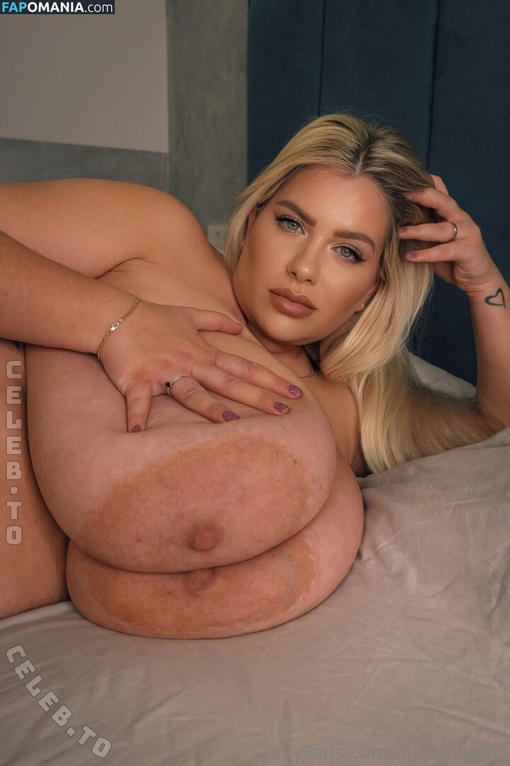 Nina Phoenix / Tamara Dido / https: / ninaphoenix / ninaphoenix_ Nu OnlyFans  Photo fuitée #472