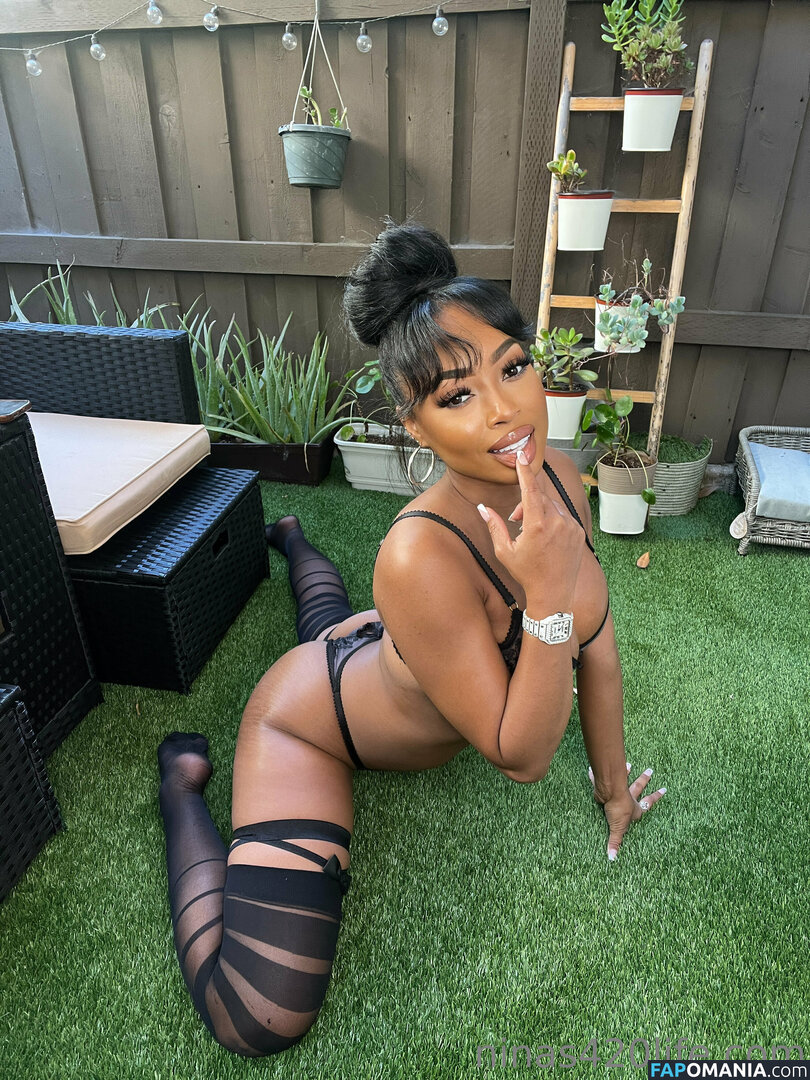 ninas420life Nu OnlyFans  Photo fuitée #66