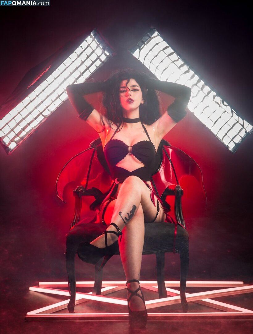 https: / nire.02 / nire02_cosplay Nu OnlyFans  Photo fuitée #13