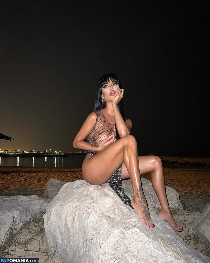 Nita Kuzmina / nita_kuzmina / nitakuzmina Nu OnlyFans  Photo fuitée #7