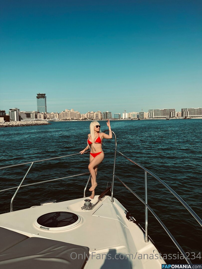 niurka6879 / nmkramer700 Nu OnlyFans  Photo fuitée #1