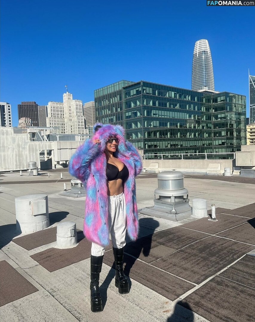 Noheli : / Nx0tel0 / fl0r.divina Nu OnlyFans  Photo fuitée #54