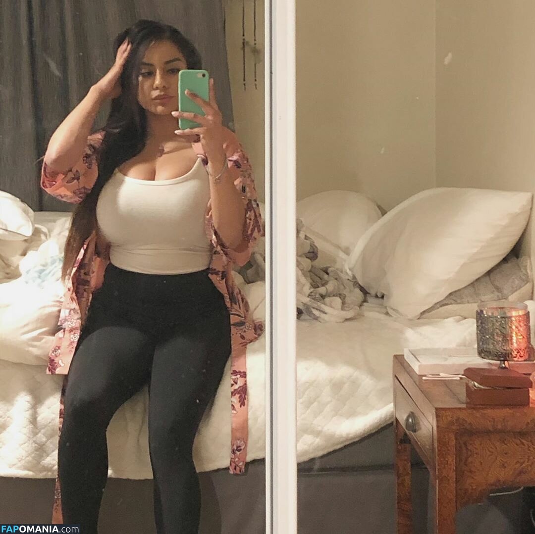 Noheli : / Nx0tel0 / fl0r.divina Nu OnlyFans  Photo fuitée #119