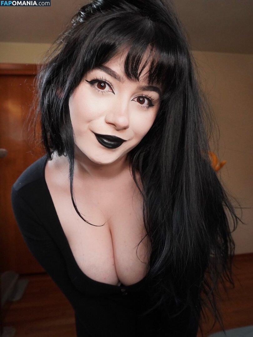 noodle goddess / noodlexgoddess Nu OnlyFans  Photo fuitée #13