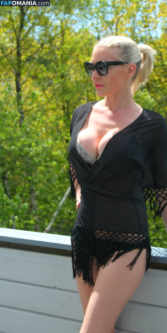 Norwegian Girls / luksuslyx / lyxluna / rebeccaleikvoll Nu OnlyFans  Photo fuitée #12