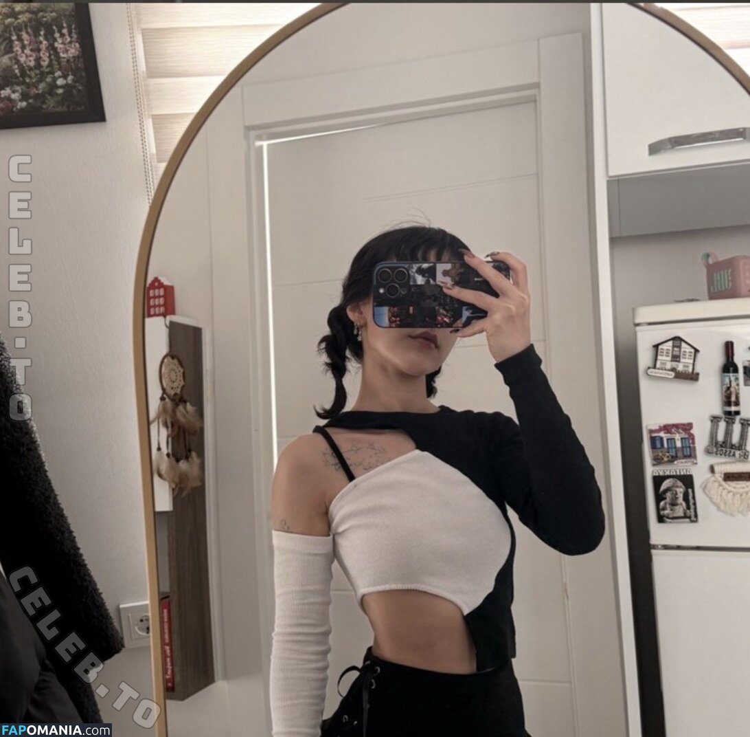 https: / notaysea Nu OnlyFans  Photo fuitée #13