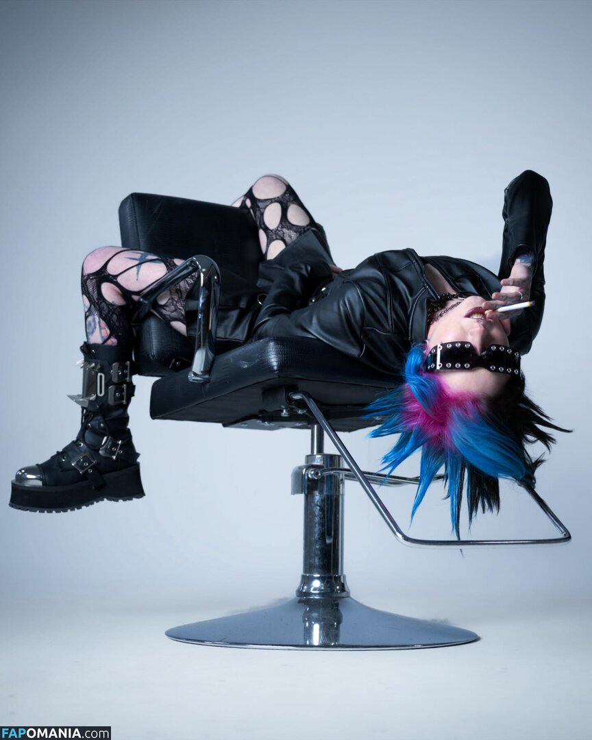 https: / noteasybeinwhee / noteasybeinwheezy Nu OnlyFans  Photo fuitée #3