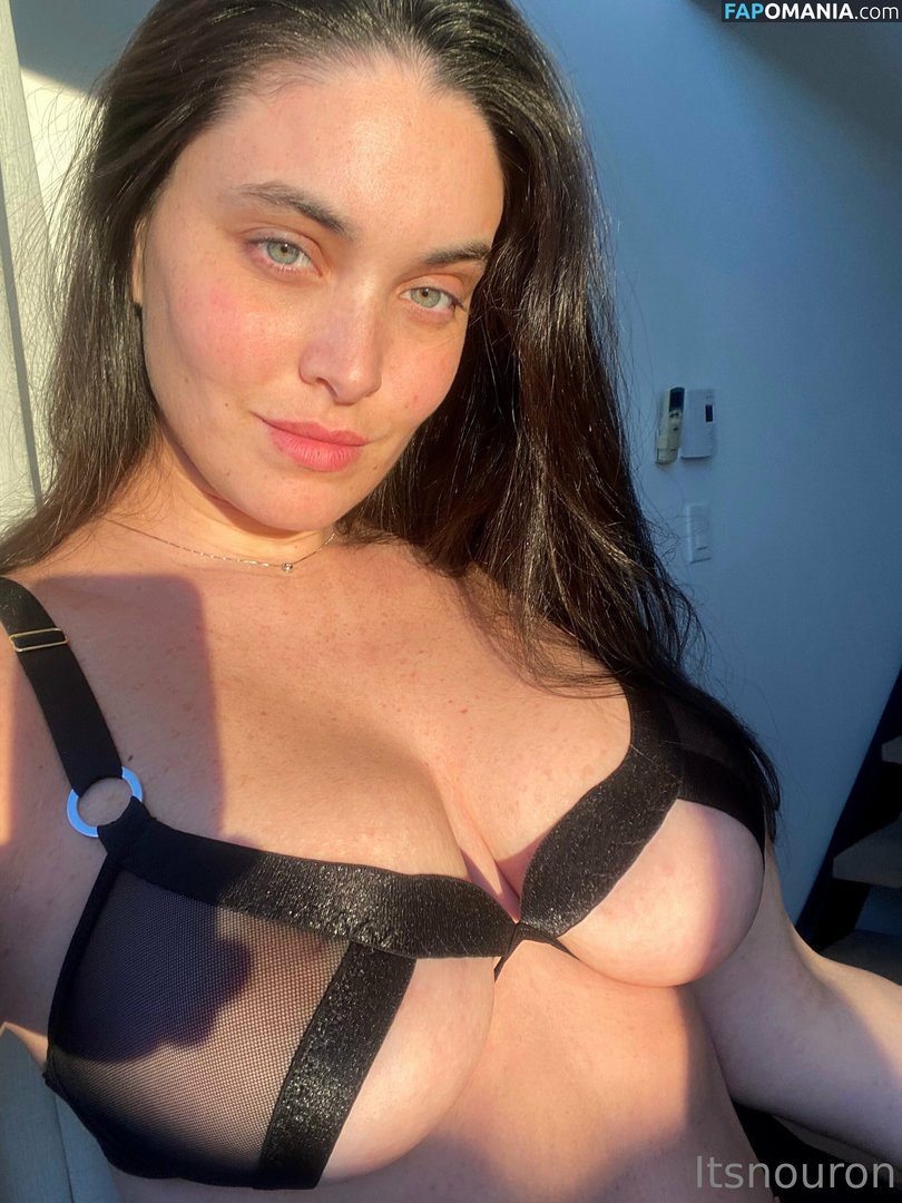 Nour Guiga / noor.g / nornaiysha / nour_guiga Nu OnlyFans  Photo fuitée #55