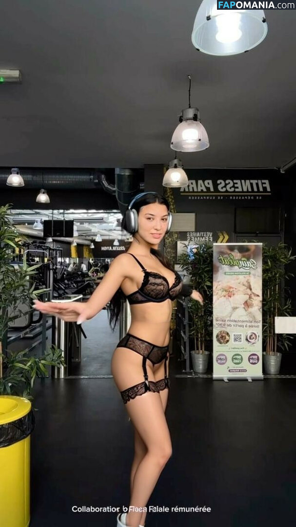 Nourhene Hocini Nu OnlyFans  Photo fuitée #6