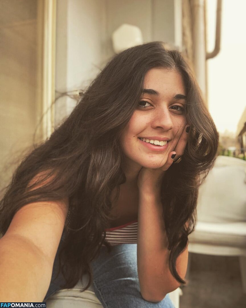 Nourine Abouseada / https: / nourineabouseada Nu OnlyFans  Photo fuitée #14