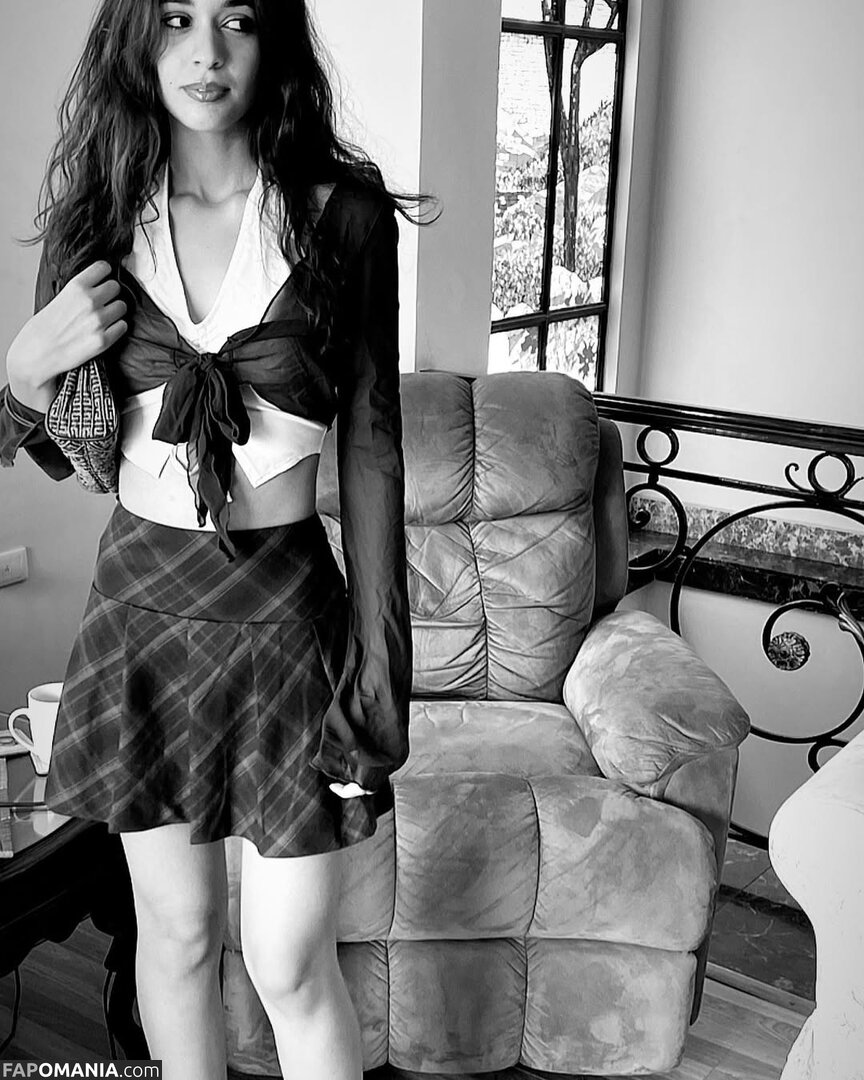 Nourine Abouseada / https: / nourineabouseada Nu OnlyFans  Photo fuitée #15