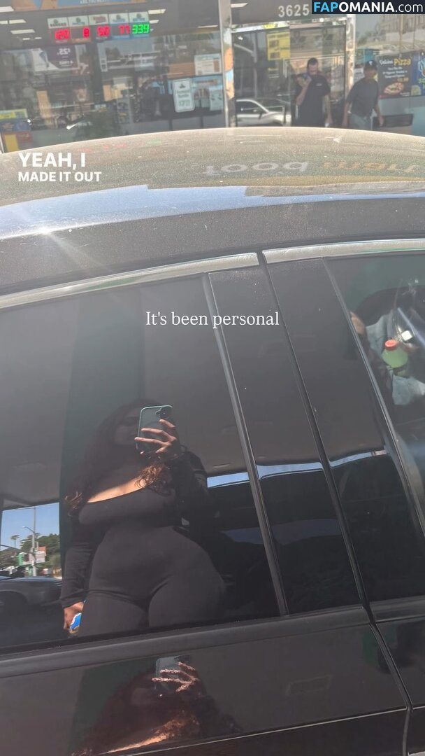 Numi Zarah / https: / numizarah / zarahgod Nu OnlyFans  Photo fuitée #28