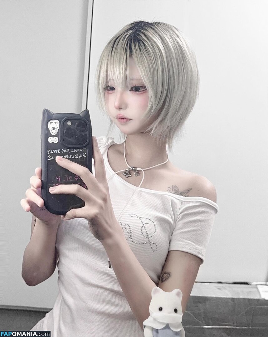 Nyo_nyenya / cjw010615 / cjw010615... / https: / moemoedevil_rain / moemoedevil_rain... / nyonye_nya Nu OnlyFans  Photo fuitée #49