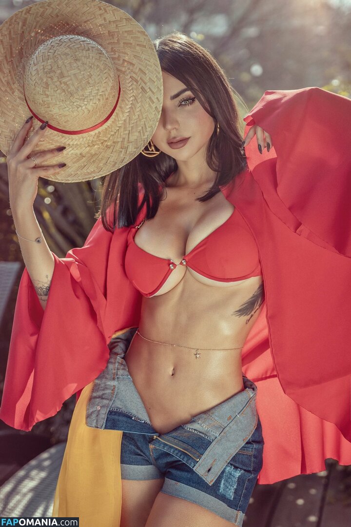 Discussão / Nyvi Estephan / nyviestephan Nu OnlyFans  Photo fuitée #367