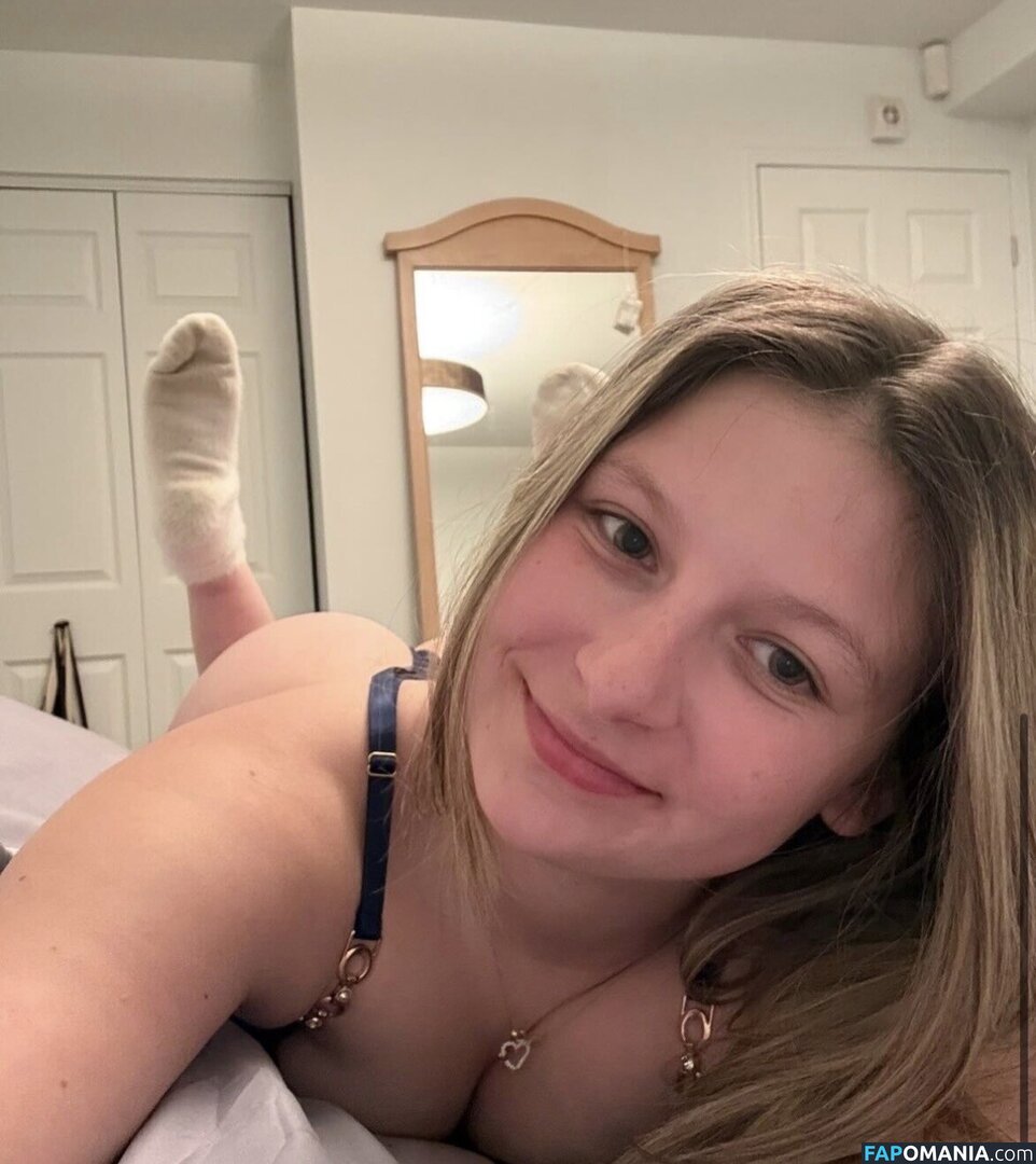 Oceanne Bergeron / https: / oceane_bergeron / oceannexoxo / ocebergeron / ocebergeron... Nu OnlyFans  Photo fuitée #13