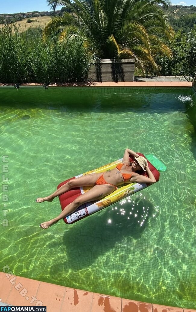 Ohneklamotte / yasmindouah Nu OnlyFans  Photo fuitée #6