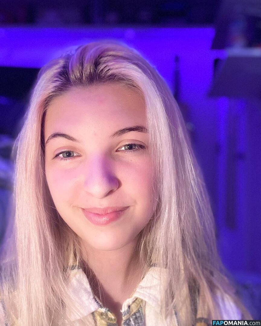 Minty / OkayMintyDust1 / Okaymintydust / https: Nu OnlyFans  Photo fuitée #7
