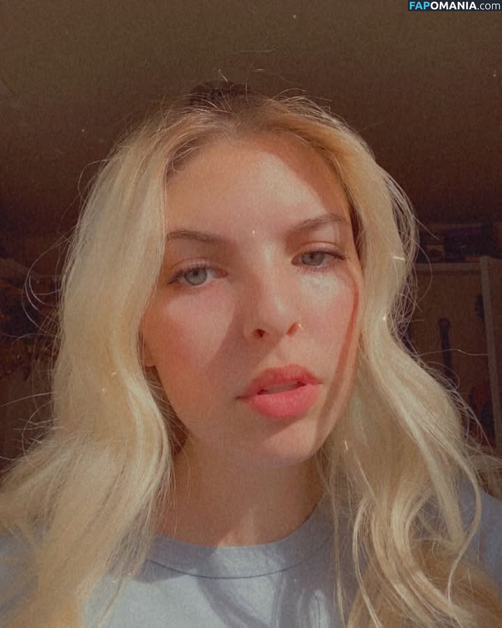 Minty / OkayMintyDust1 / Okaymintydust / https: Nu OnlyFans  Photo fuitée #9