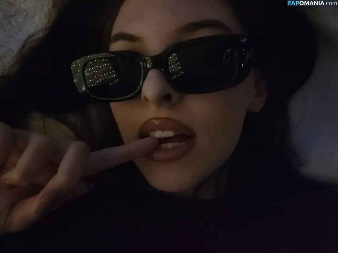 Minty / OkayMintyDust1 / Okaymintydust / https: Nu OnlyFans  Photo fuitée #10