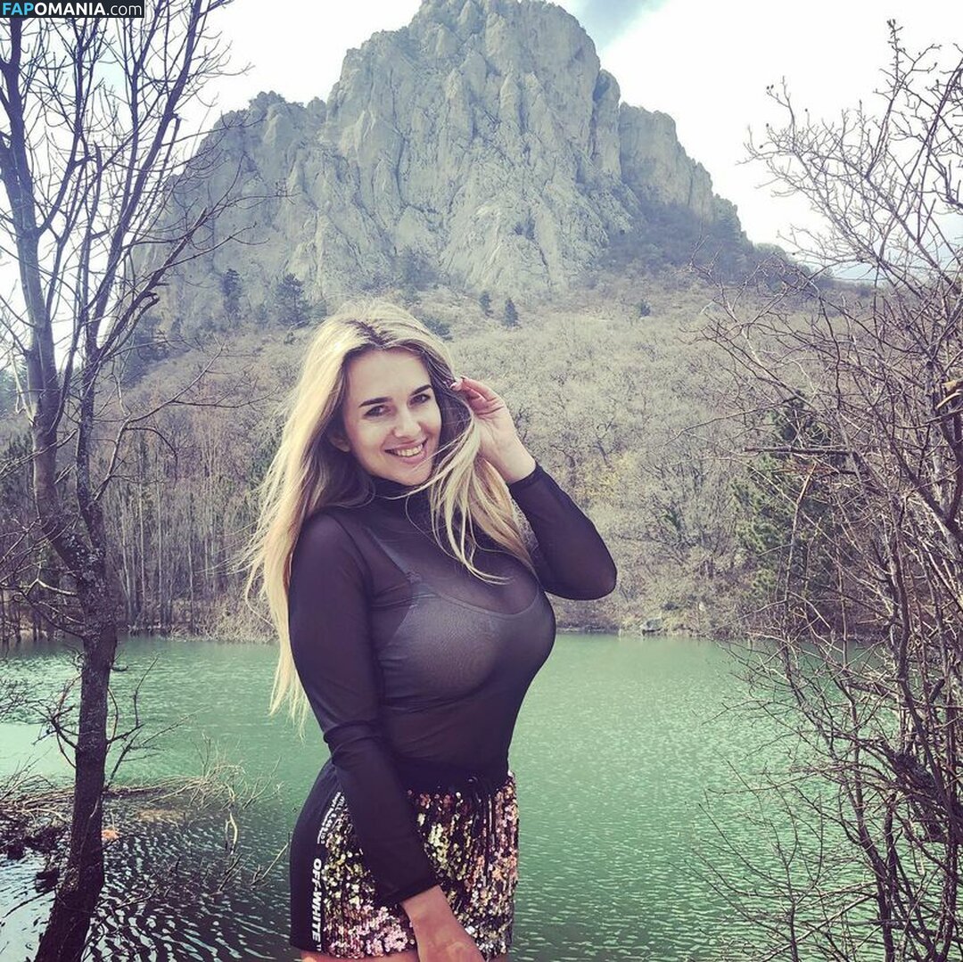 Oksana Mishyna / pamellachka_pamellachka Nu OnlyFans  Photo fuitée #28