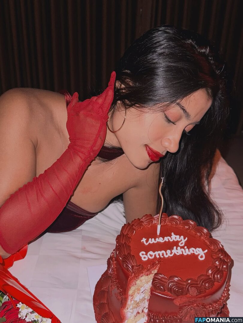 Ceboloky / Oky Olivia / Okyyoliviaa / mastermarcelo5 / okyyloiviaa Nu OnlyFans  Photo fuitée #16