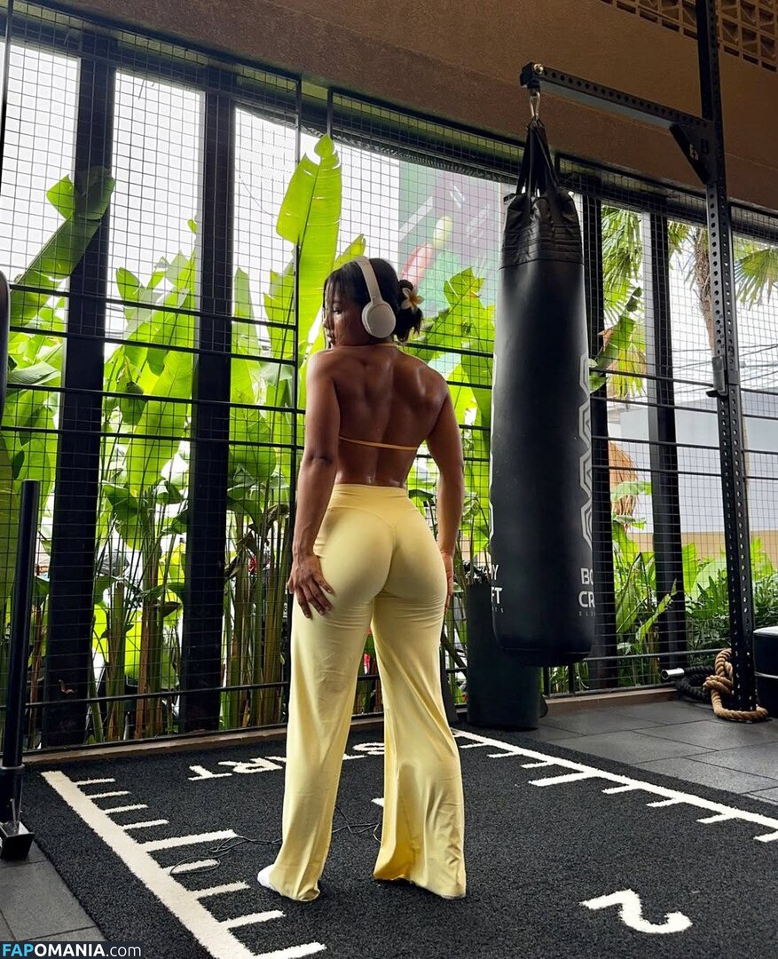 Ceboloky / Oky Olivia / Okyyoliviaa / mastermarcelo5 / okyyloiviaa Nu OnlyFans  Photo fuitée #28