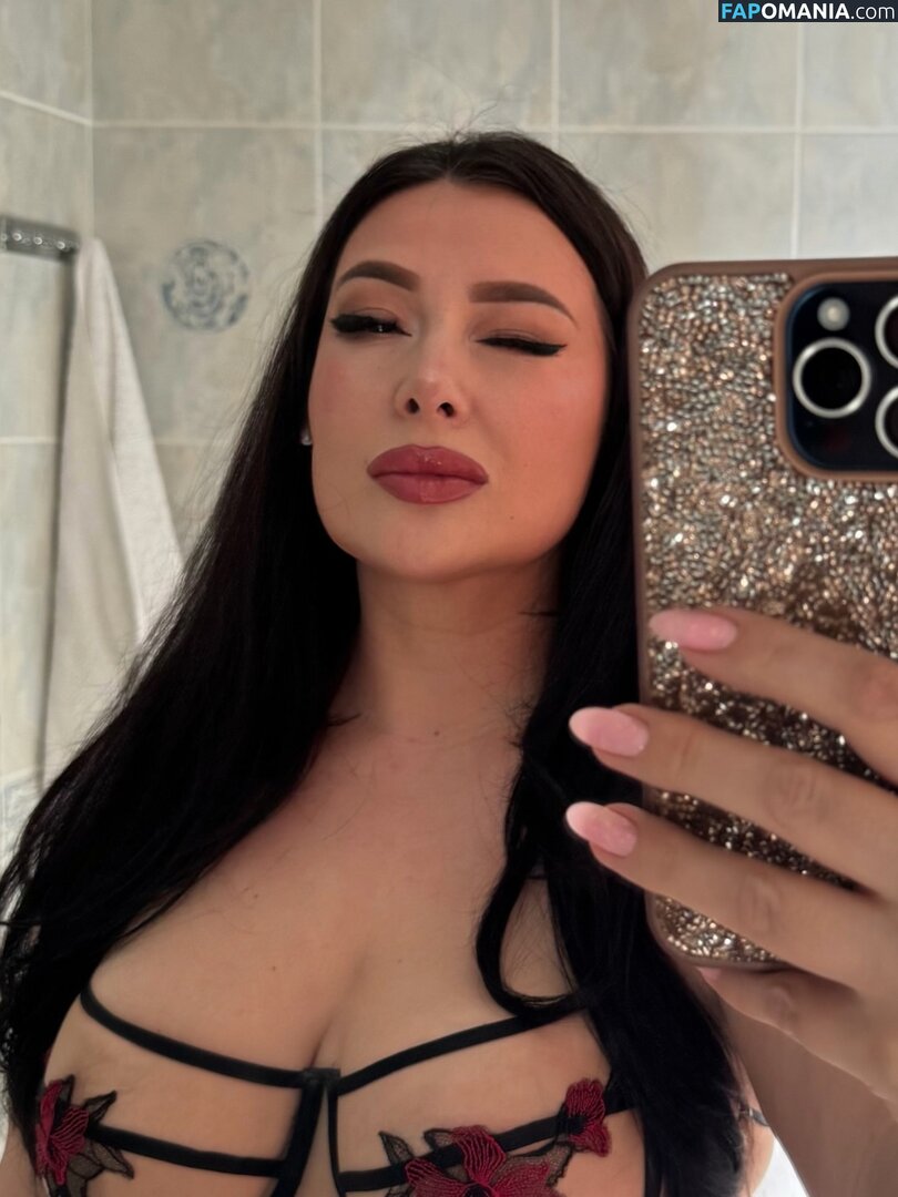 Olartery / Olartery1 / merriolya / olga goncharova Nu OnlyFans  Photo fuitée #1