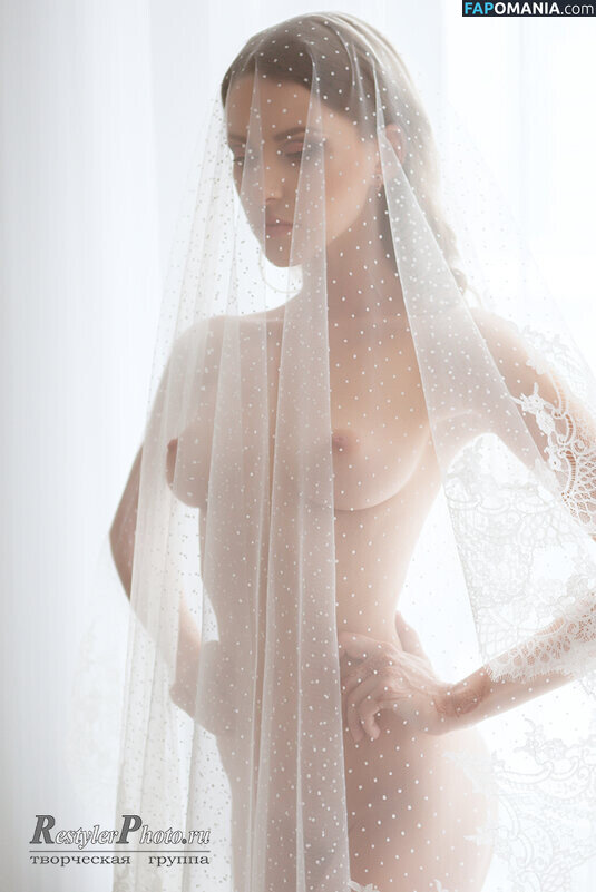 Beau M / Naomi D / Olga Alberti / olgaalberti Nu OnlyFans  Photo fuitée #5