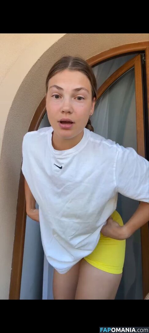 Olga Filonenko / fil0nenk0 / o_filonenko_ Nu OnlyFans  Photo fuitée #178