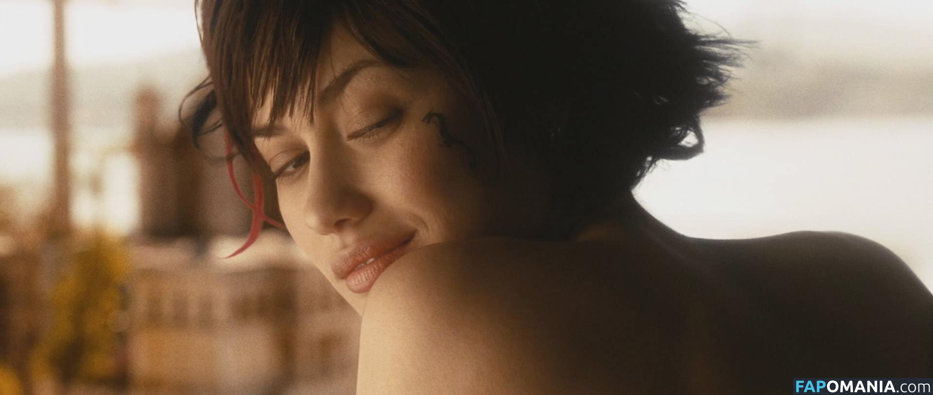 Olga Kurylenko / olgakurylenkoofficial Nu OnlyFans  Photo fuitée #4
