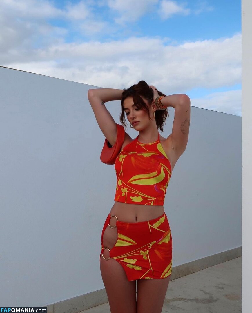 Olivia OBrien / olivialauren / oliviaobrien Nu OnlyFans  Photo fuitée #395