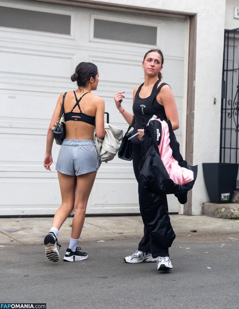 Olivia Rodrigo / oliviarodrigo Nu OnlyFans  Photo fuitée #57