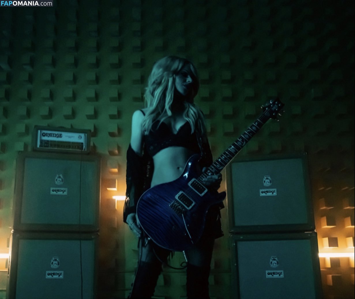 Orianthi / iamorianthi Nu OnlyFans  Photo fuitée #9