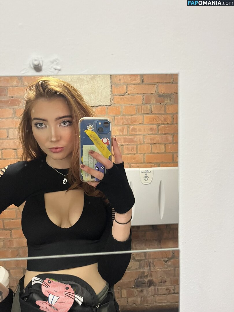 Orla M / https: / o.csm / orlacsm Nu OnlyFans  Photo fuitée #5